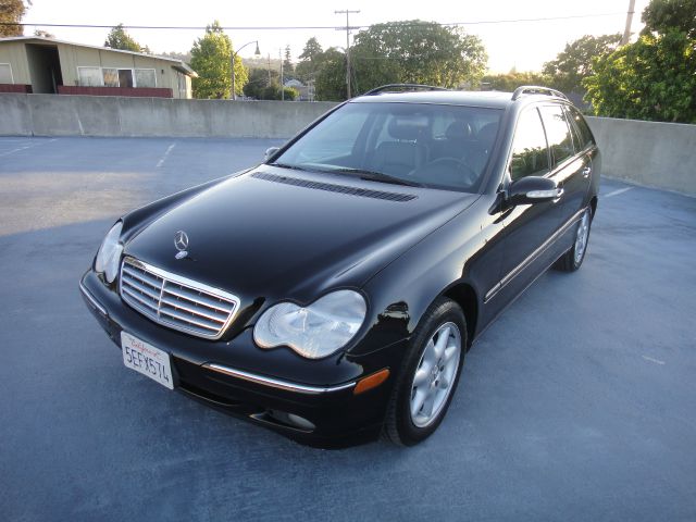 Mercedes-Benz C-Class 2003 photo 3