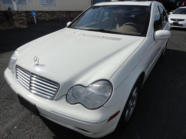 Mercedes-Benz C-Class 2003 photo 4