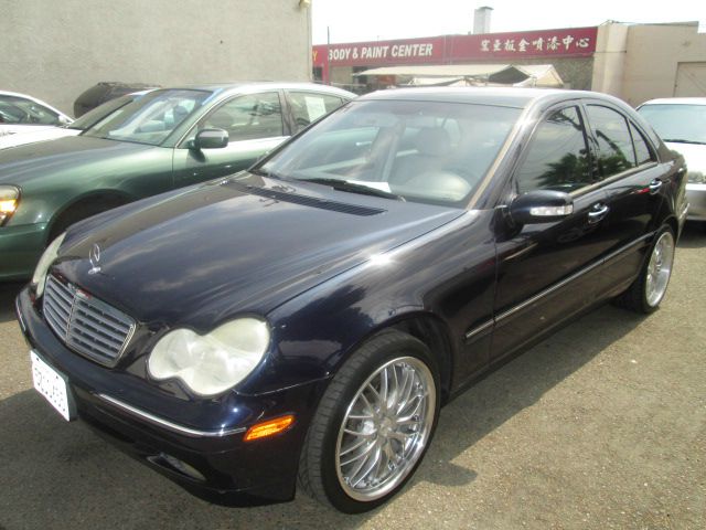 Mercedes-Benz C-Class 2003 photo 4