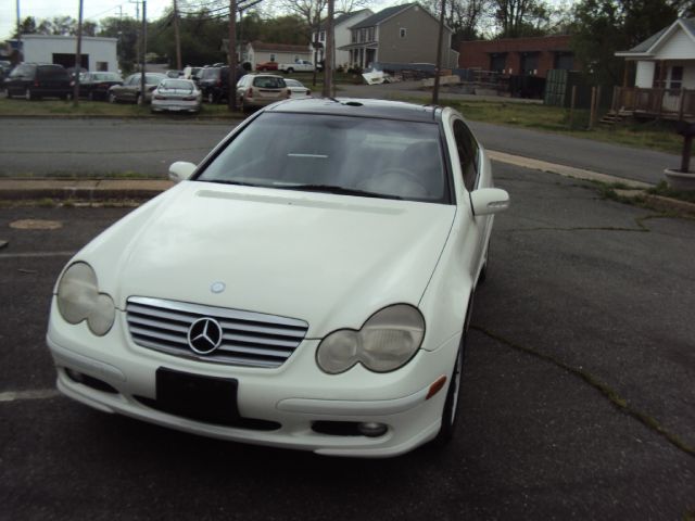 Mercedes-Benz C-Class 2003 photo 4