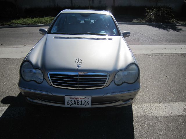 Mercedes-Benz C-Class 2004 photo 3