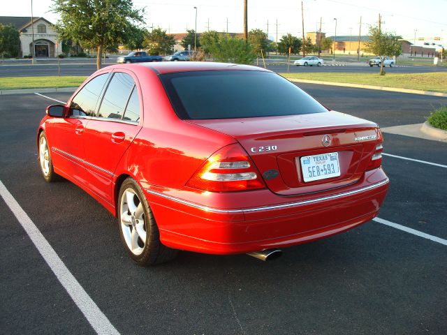 Mercedes-Benz C-Class 2004 photo 6