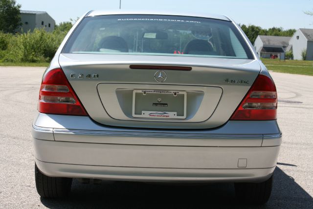 Mercedes-Benz C-Class 2004 photo 27