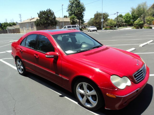 Mercedes-Benz C-Class 2004 photo 1