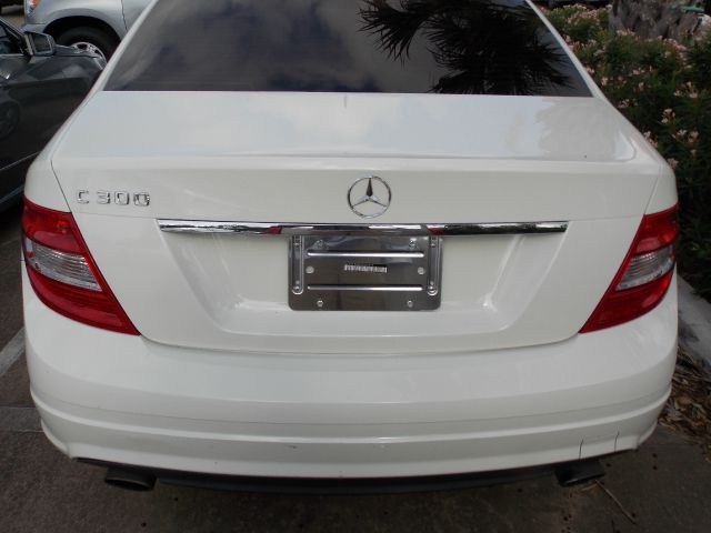 Mercedes-Benz C-Class 2004 photo 1