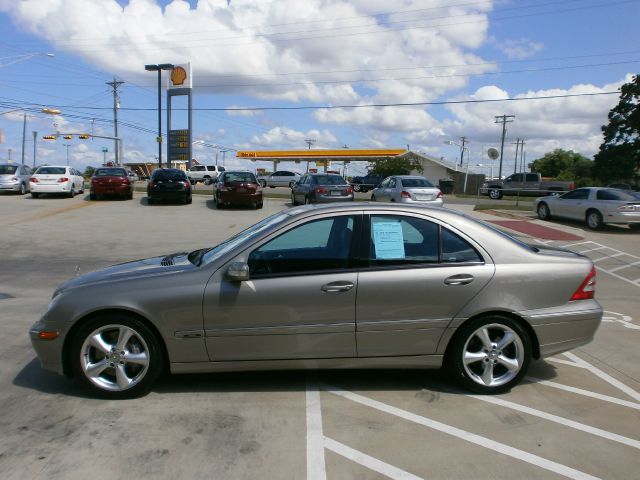 Mercedes-Benz C-Class 2004 photo 29