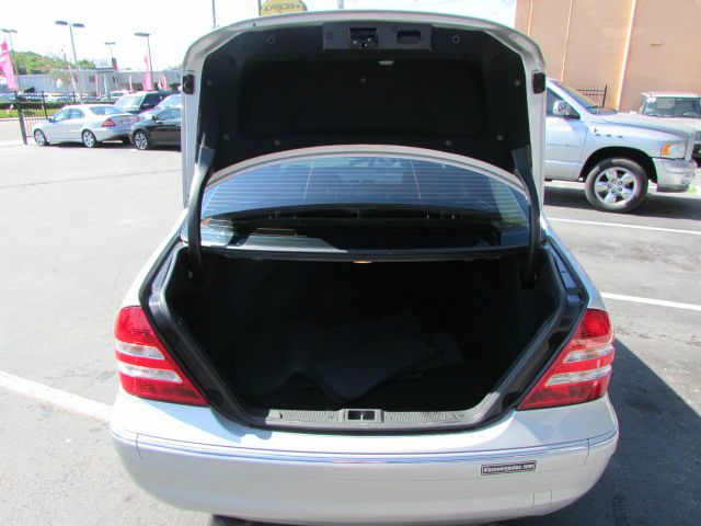 Mercedes-Benz C-Class 2005 photo 5