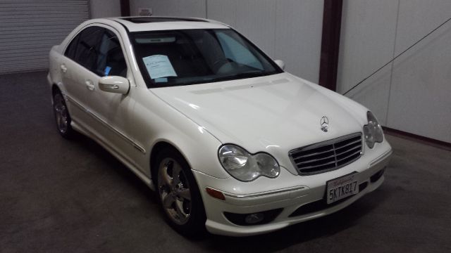 Mercedes-Benz C-Class 2005 photo 9