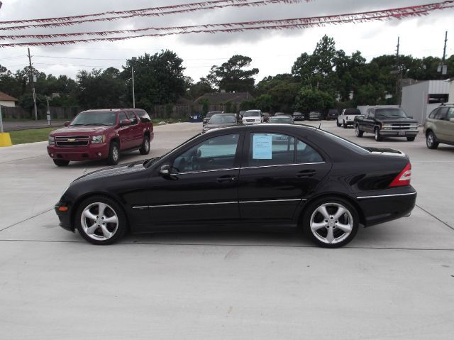 Mercedes-Benz C-Class 2005 photo 19