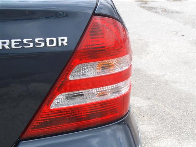 Mercedes-Benz C-Class 2005 photo 17