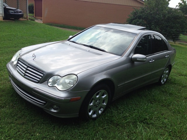 Mercedes-Benz C-Class 2005 photo 1