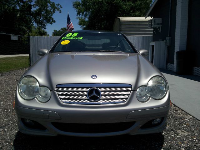 Mercedes-Benz C-Class 2005 photo 1