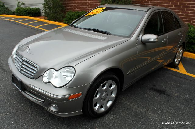 Mercedes-Benz C-Class 2005 photo 4