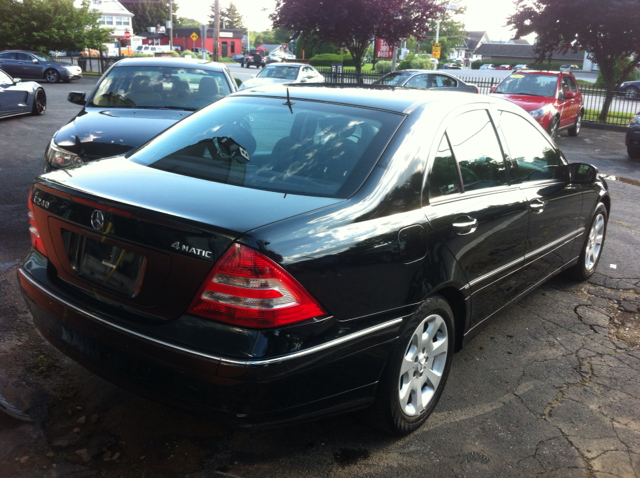 Mercedes-Benz C-Class Zr-24x4 Sedan