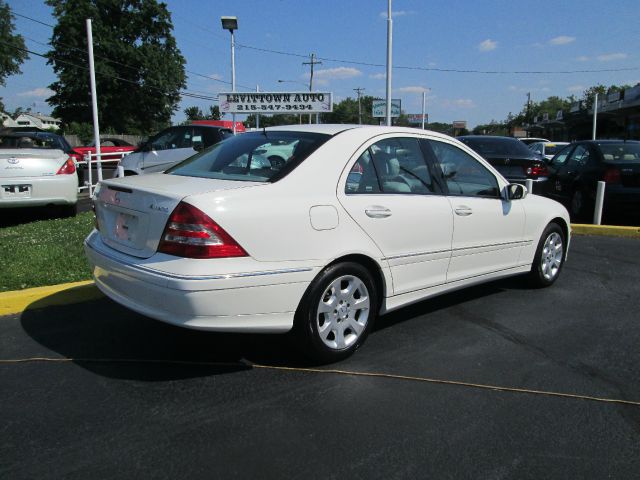 Mercedes-Benz C-Class 2005 photo 1