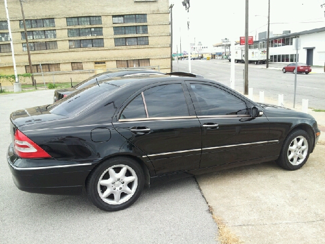 Mercedes-Benz C-Class Zr-24x4 Sedan