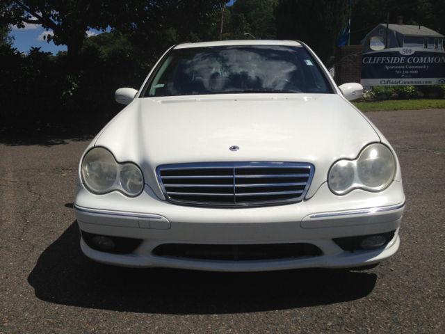 Mercedes-Benz C-Class 2005 photo 4