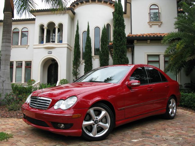 Mercedes-Benz C-Class 2005 photo 1