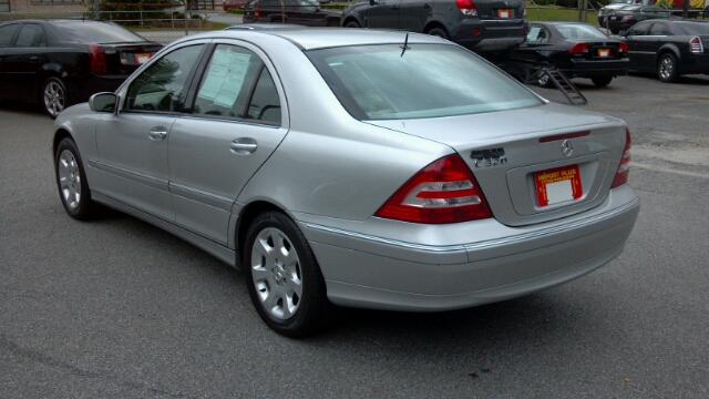 Mercedes-Benz C-Class 2005 photo 6