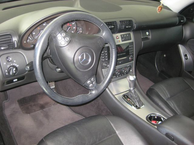 Mercedes-Benz C-Class 2005 photo 5