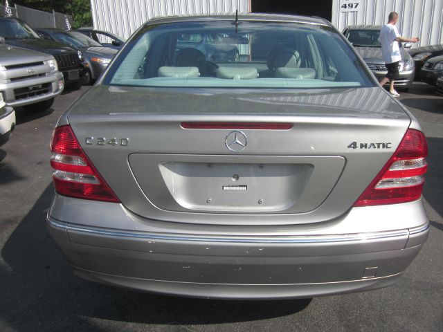 Mercedes-Benz C-Class 2005 photo 6