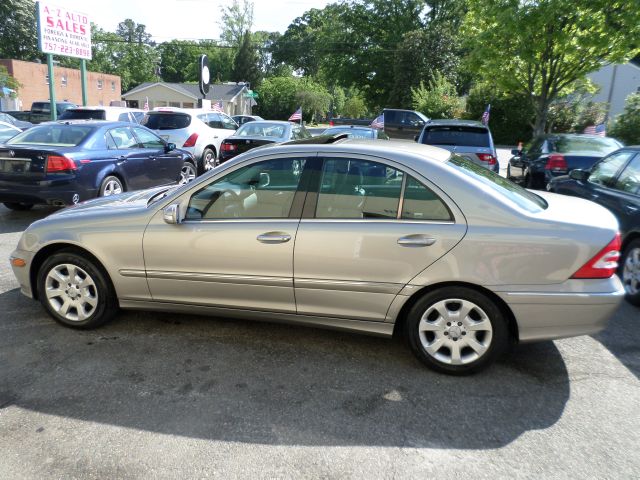 Mercedes-Benz C-Class Zr-24x4 Sedan