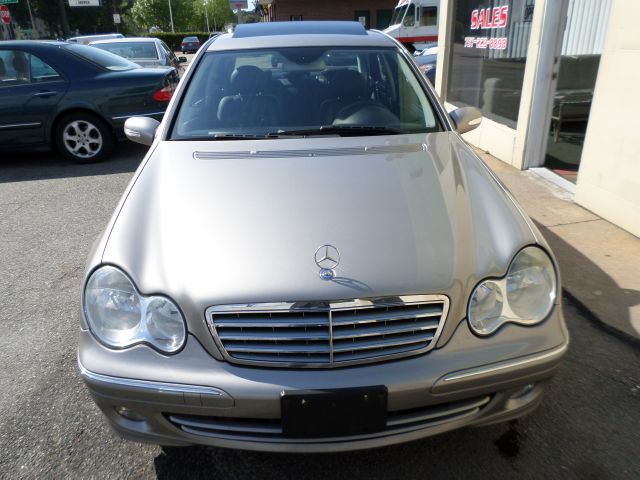 Mercedes-Benz C-Class 2005 photo 18