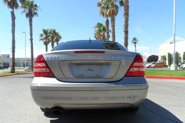 Mercedes-Benz C-Class 2005 photo 5