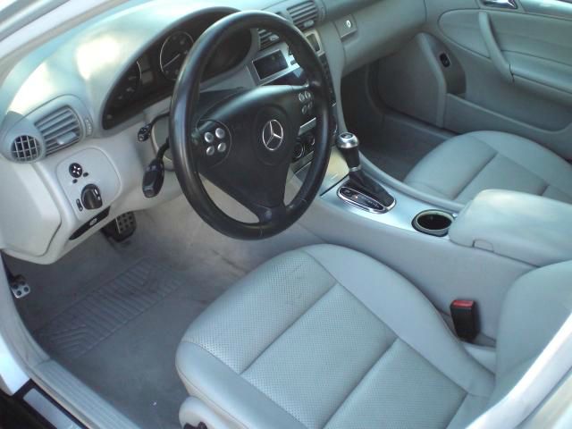 Mercedes-Benz C-Class 2005 photo 4