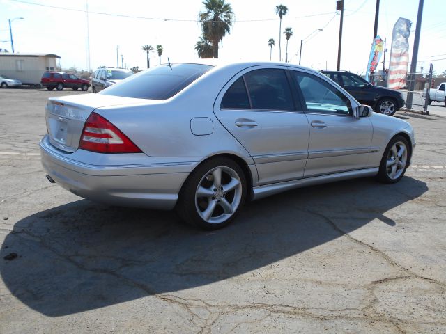 Mercedes-Benz C-Class 5DR 4WD CREW CA Sedan