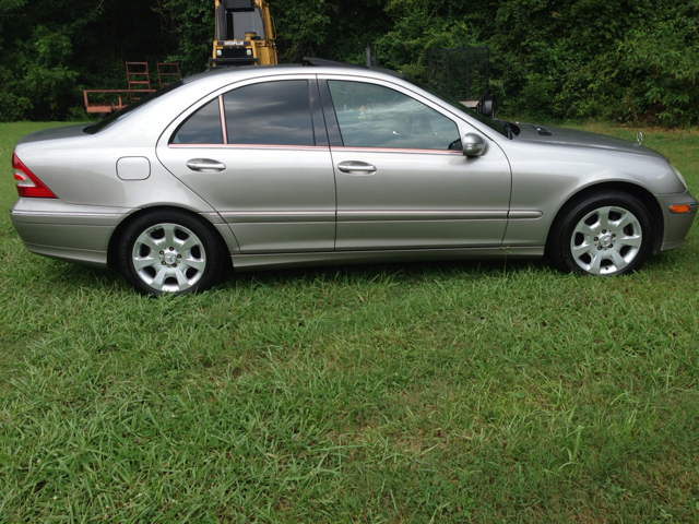 Mercedes-Benz C-Class 2005 photo 4