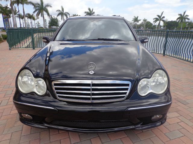 Mercedes-Benz C-Class 2005 photo 15