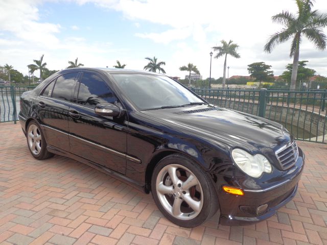 Mercedes-Benz C-Class 2005 photo 28