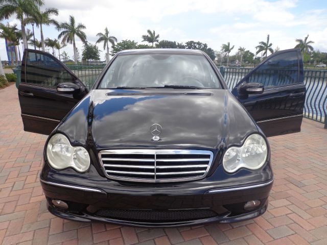 Mercedes-Benz C-Class 2005 photo 5