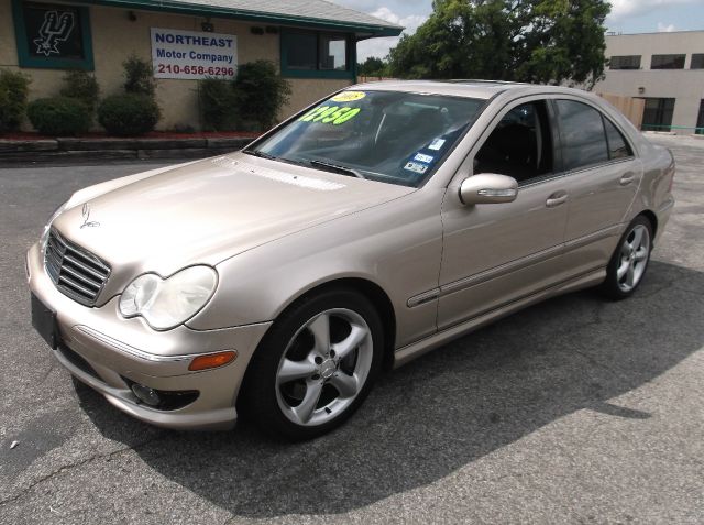 Mercedes-Benz C-Class 2005 photo 4