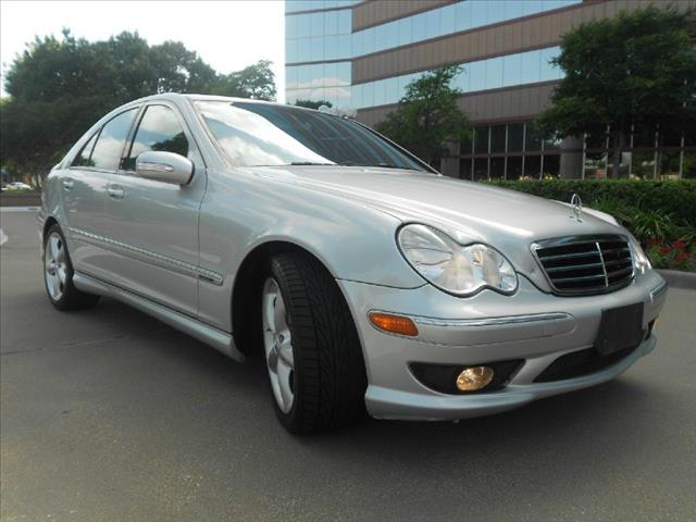 Mercedes-Benz C-Class 2006 photo 6