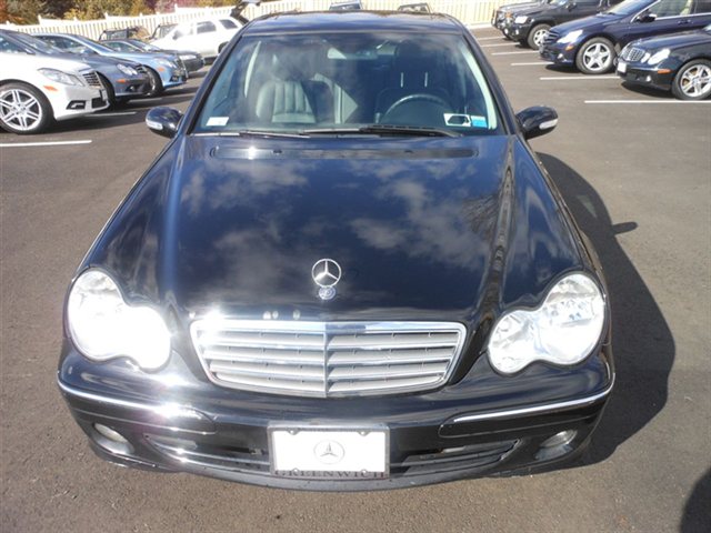 Mercedes-Benz C-Class 2006 photo 1