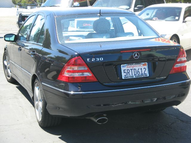 Mercedes-Benz C-Class 2006 photo 14