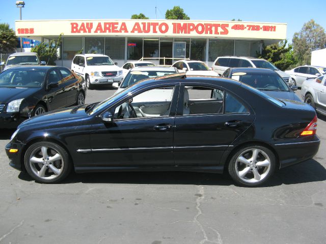 Mercedes-Benz C-Class 2006 photo 17