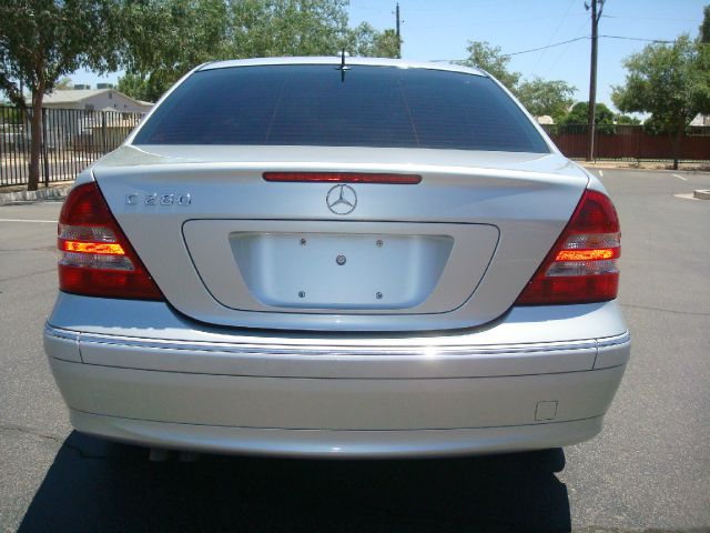 Mercedes-Benz C-Class 2006 photo 1