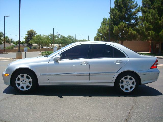 Mercedes-Benz C-Class 2006 photo 4