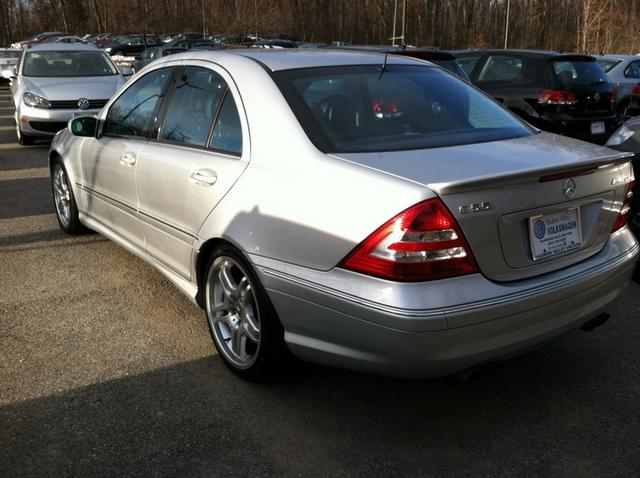 Mercedes-Benz C-Class 2006 photo 4