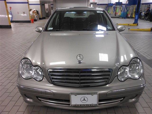 Mercedes-Benz C-Class 2006 photo 1