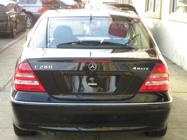 Mercedes-Benz C-Class 2006 photo 4