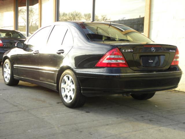 Mercedes-Benz C-Class 2006 photo 5