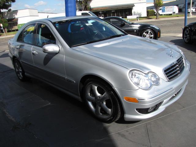 Mercedes-Benz C-Class 2006 photo 26