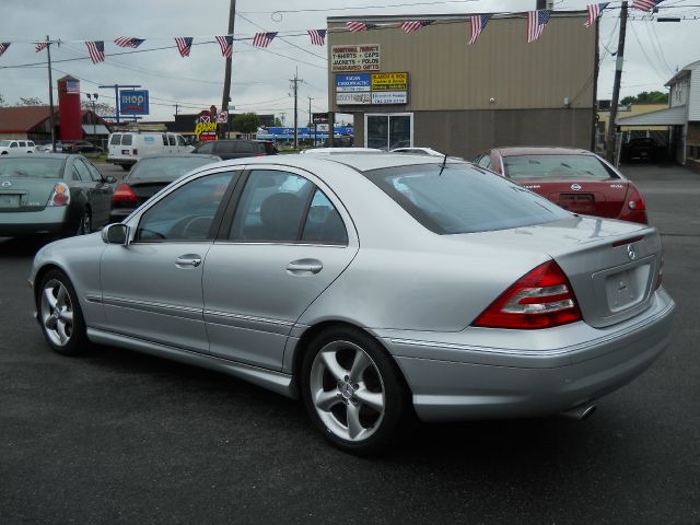 Mercedes-Benz C-Class 2006 photo 7