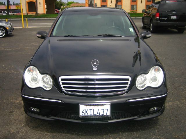 Mercedes-Benz C-Class 2006 photo 12