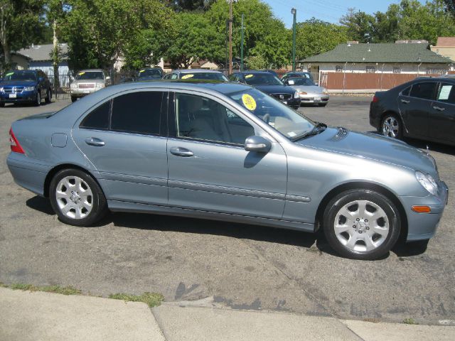 Mercedes-Benz C-Class Clk350 Coupe Sedan