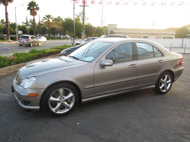 Mercedes-Benz C-Class 2006 photo 9